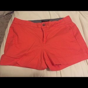 NWOT Banana Republic shorts size 6 Hampton fit